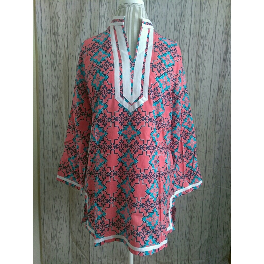 {Tracy Negoshian} Abby Tunic